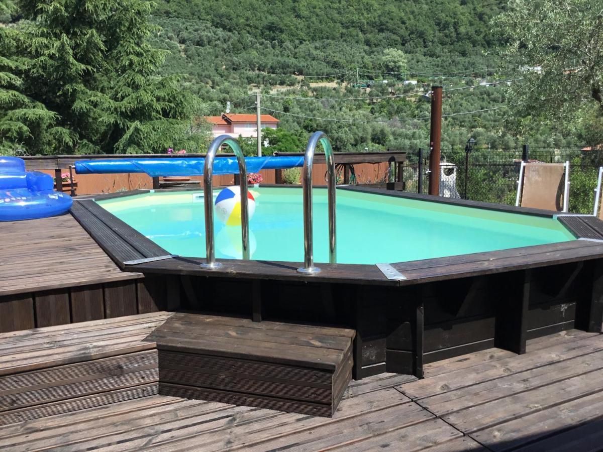 Casa Ginni Con Piscina E Giardino Caravonica Bagian luar foto